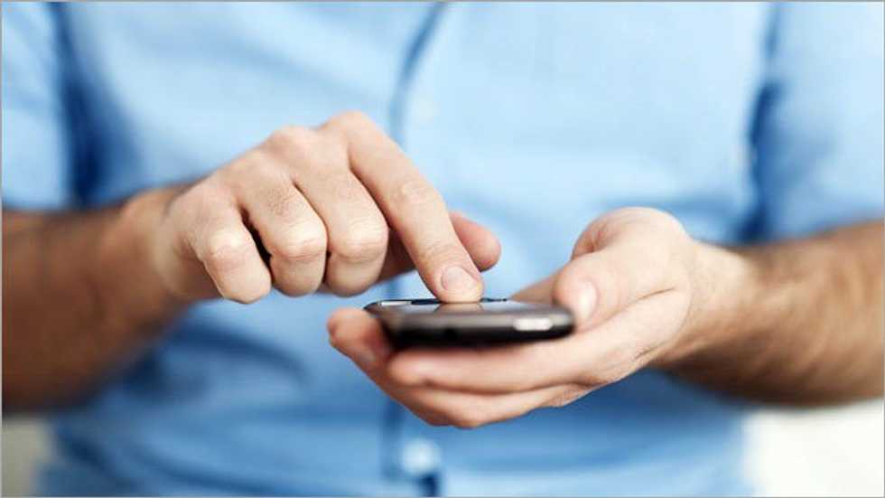 Why My Smartphone Makes Me Feel Dumb