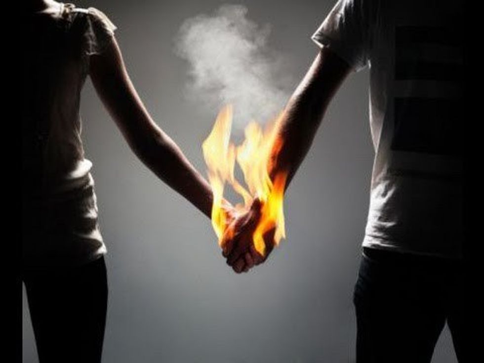 10 Signs You Are In A Toxic Relationship