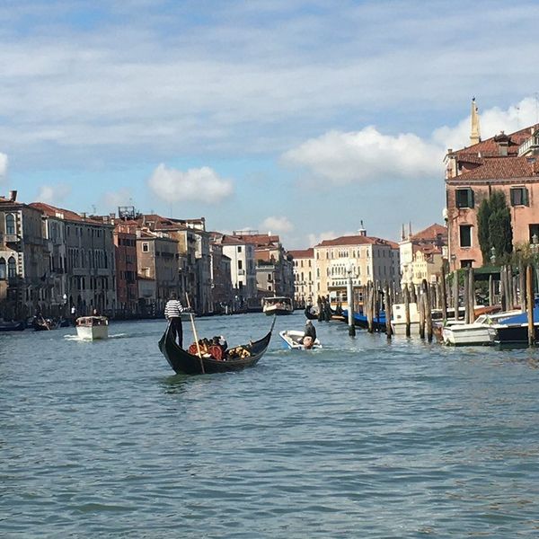 A Beginner's Guide For Traveling To Venice