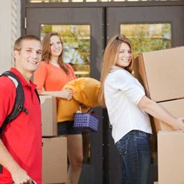 10 Things You Miss About Your Freshman Year Of College