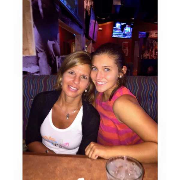 10 Steps To Becoming A Happier Person