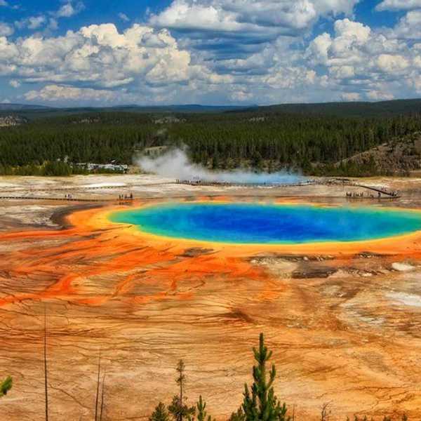 4 Reasons Why You Should Visit Yellowstone And Grand Teton National Park