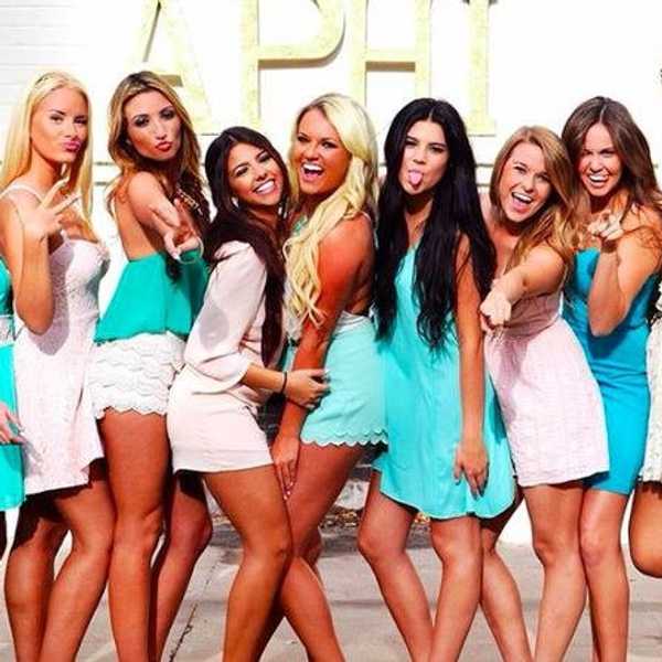 5 Things That All Sorority Girls, Like, OMG