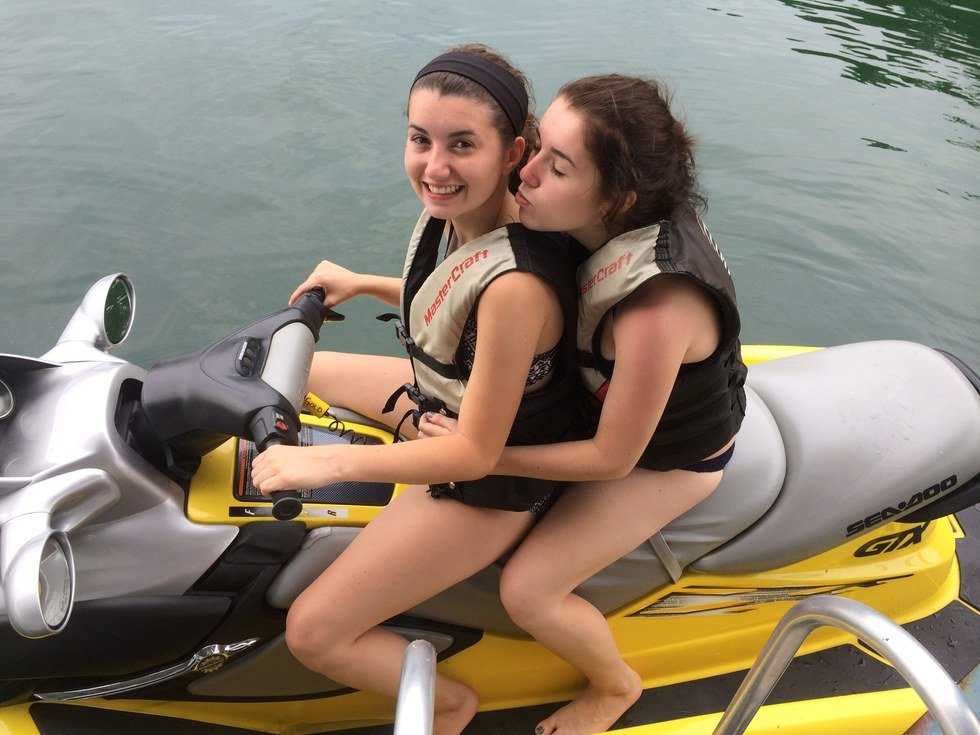 How My Obnoxious Little Sister Became My Closest Friend