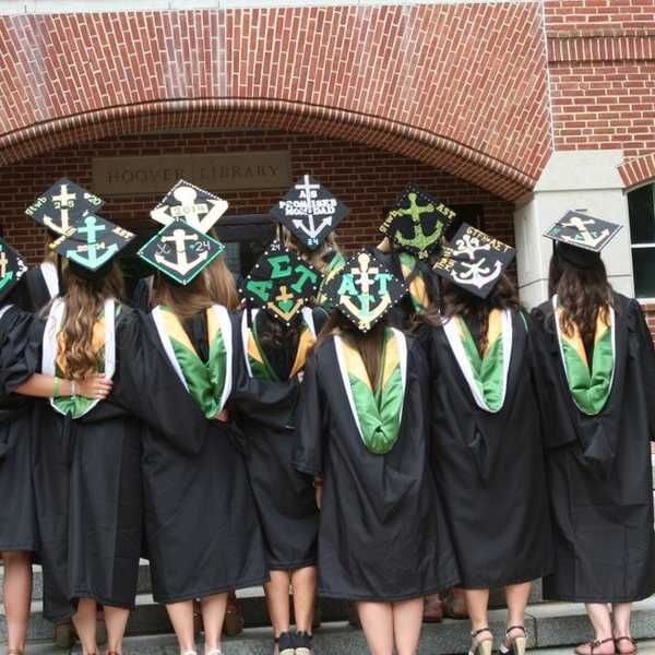 Why Being A Sorority Or Fraternity Member After Graduation Is Just As Awesome