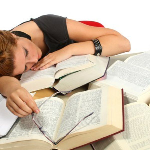 8 Struggles That You Have During The Last Month Of School