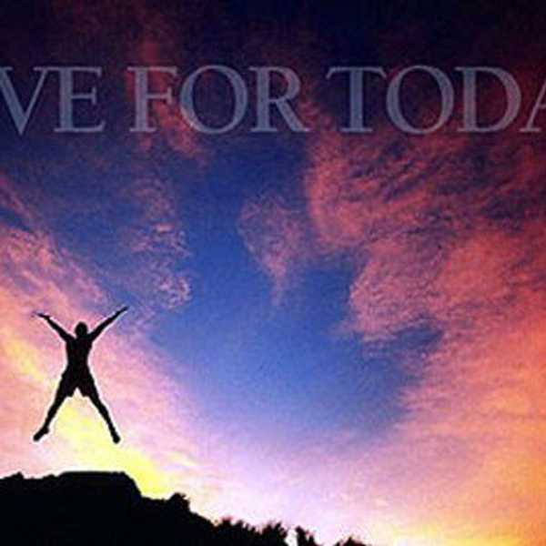 An Open Letter To The College Student Wishing Life Away
