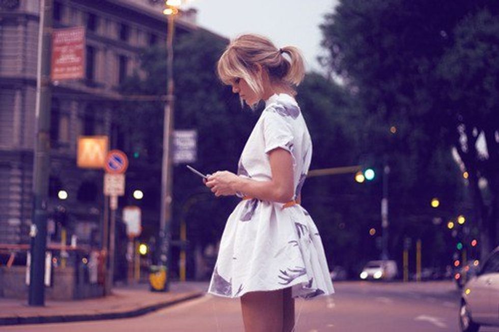 4 Things Every Girl Thinks About Before Pressing Send To "Him"