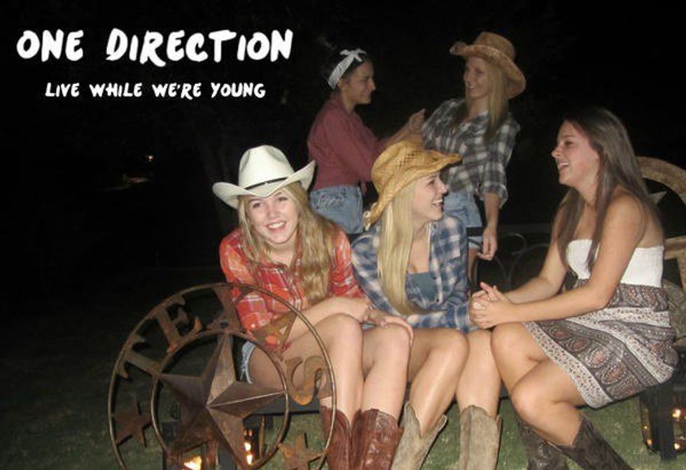 13 Signs You Are Beyond Obsessed With One Direction