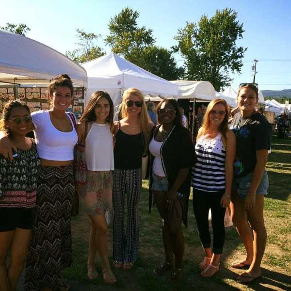 13 Reasons Why Your College Friends Are Your Best Friends