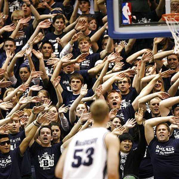 Why College Sports Are Better Than Professional Sports