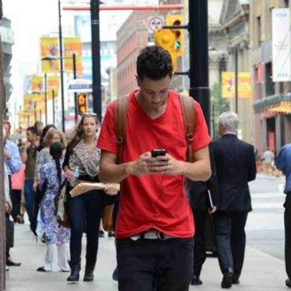 When New Jersey Cops Get Bored They'll Fine You For Texting And Walking