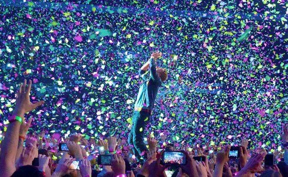 7 Live Coldplay Performances To Get You Ready For The 2016 Tour