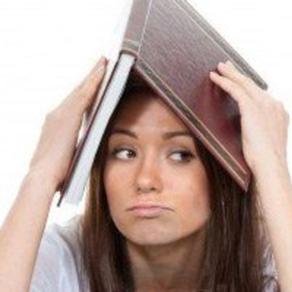 5 Things That Happen When You Are Halfway Through College