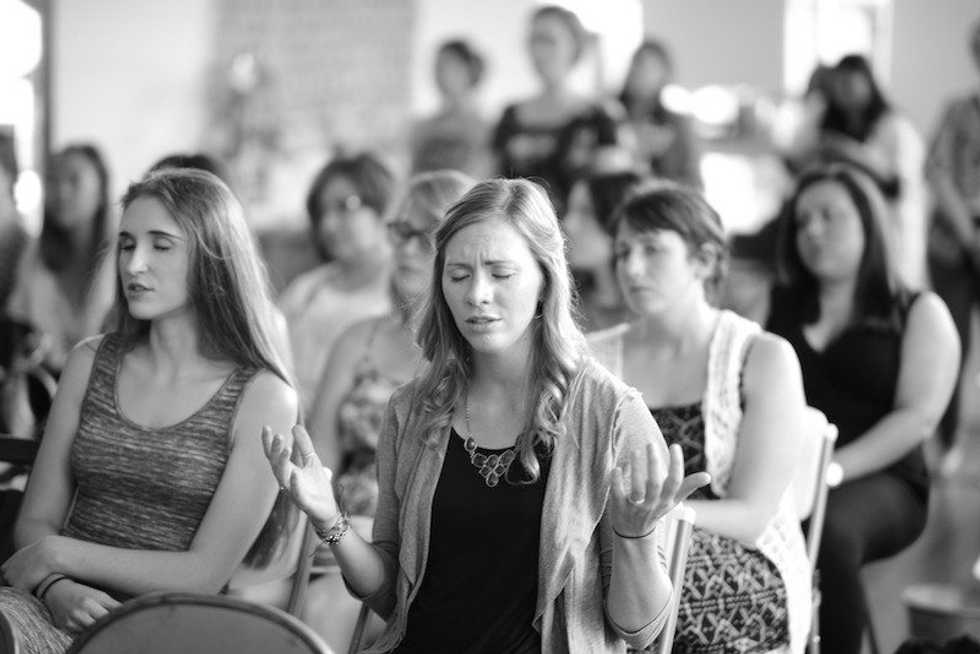 4 Bible Verses For The Single Girl