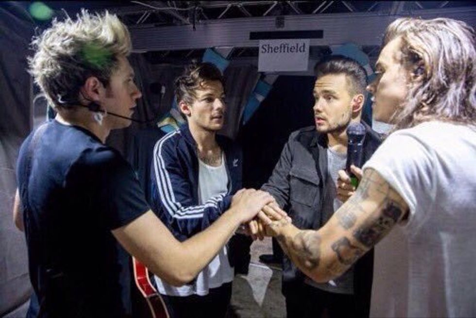 12 Struggles of being a 22-Year-Old One Direction Fan
