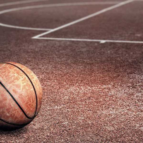 12 Valuable Life Lessons According To Basketball