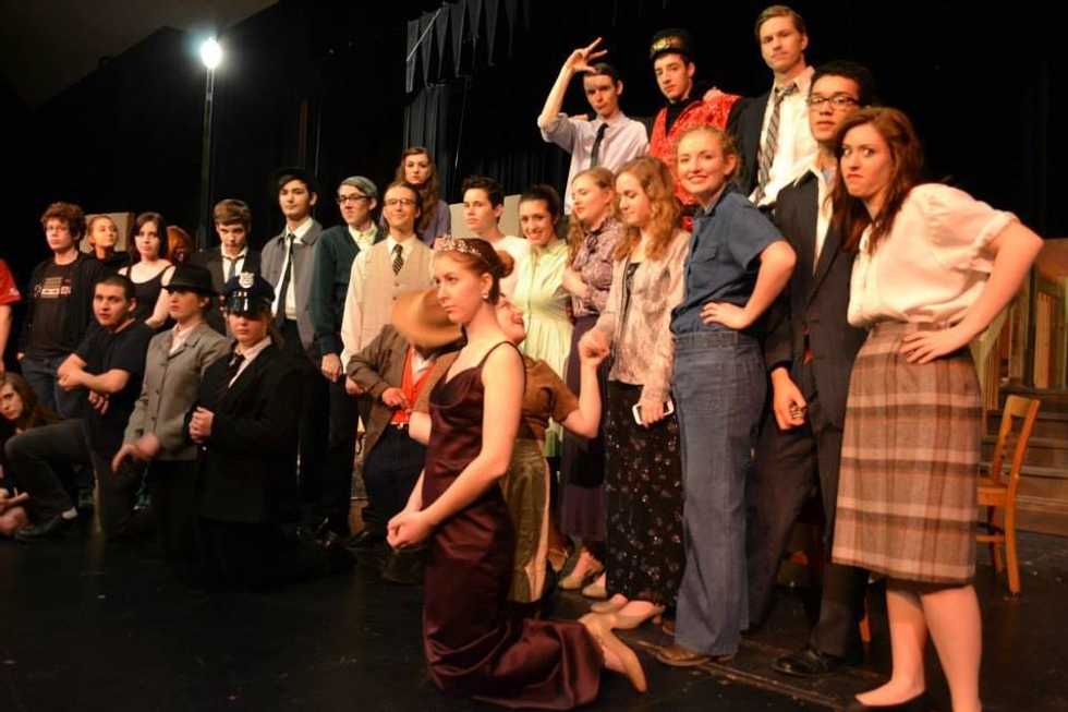 Setting The Stage: A Theatrical Rush