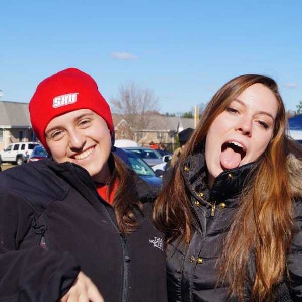 Things That Happen When Your Roommate Is Your Best Friend