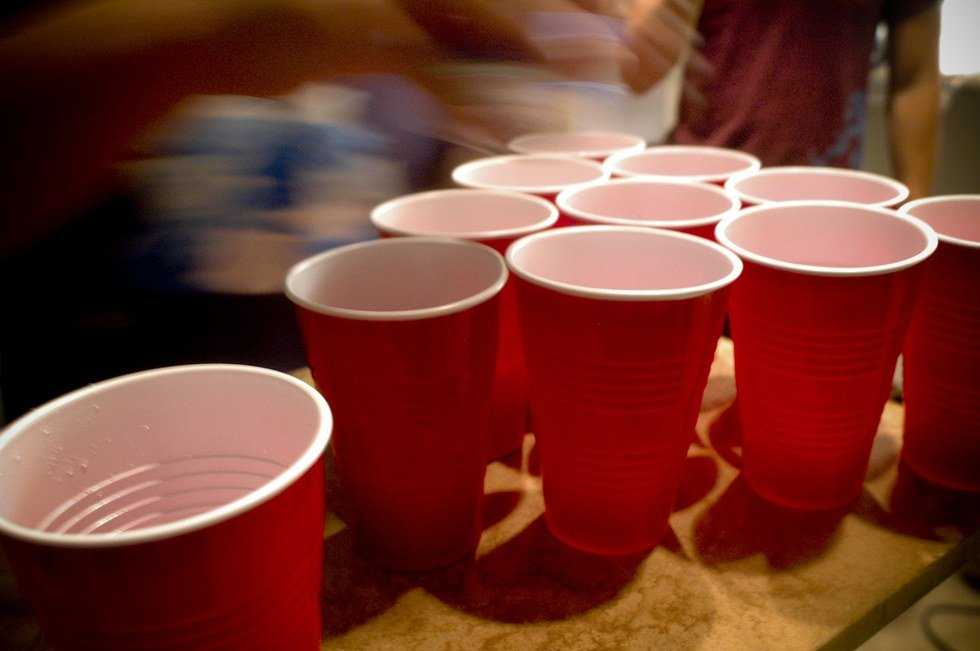 10 Thoughts I Have About Drunk People During A Night Out