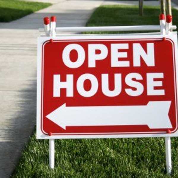 The 11 Stages Of Finding Off-Campus Housing