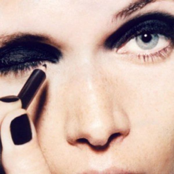 10 Ingenious Makeup Hacks for Exhausted College Students