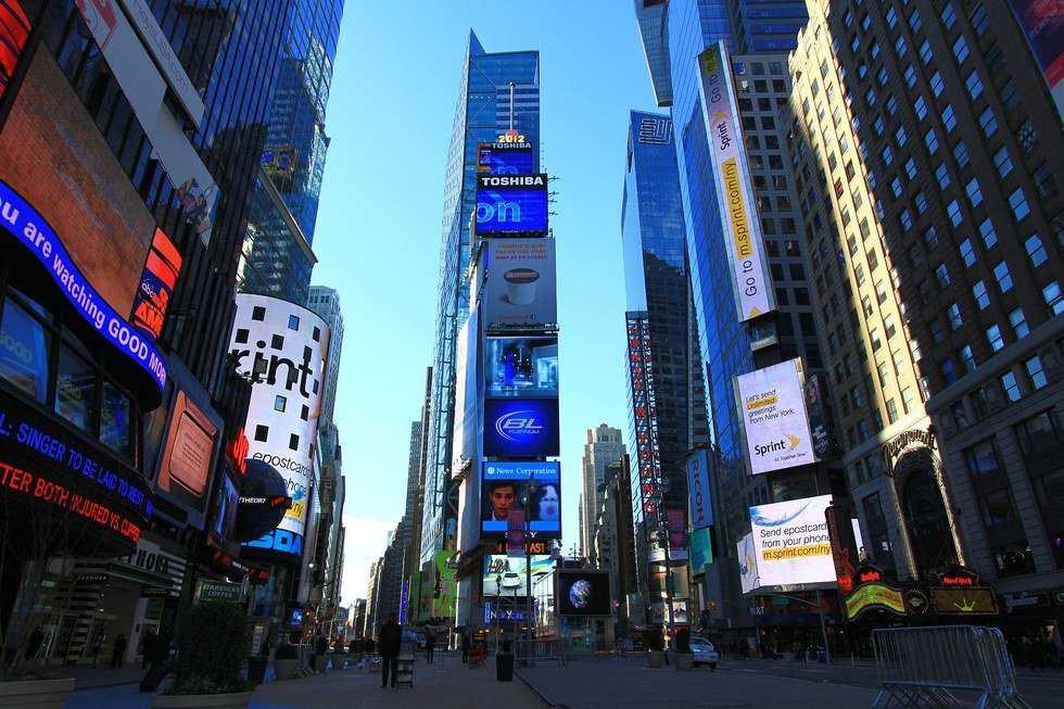 A Semi-Serious Suggestion For Environmental Sustainability In Times Square