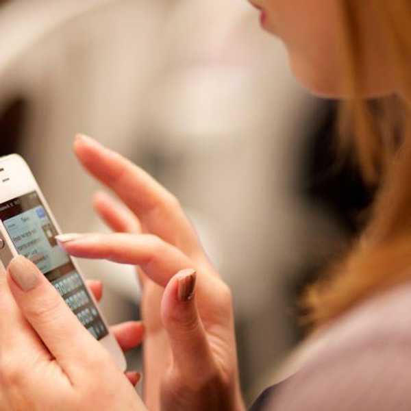 The 5 Stages Of Giving Up Social Media