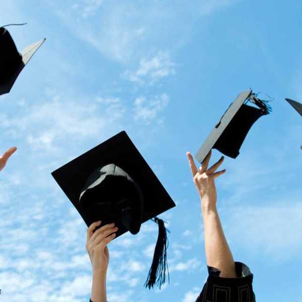 10 Thoughts Seniors Have In Their Final Semester