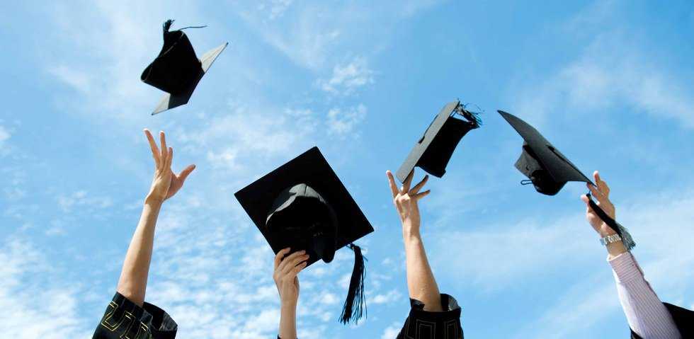 10 Thoughts Seniors Have In Their Final Semester