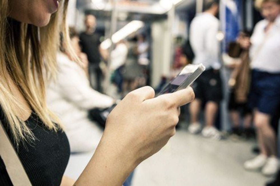 14 Things We're Tired Of Seeing On Tinder