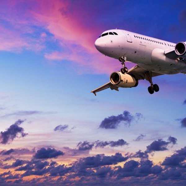 10 Things Traveling Alone Can Teach You
