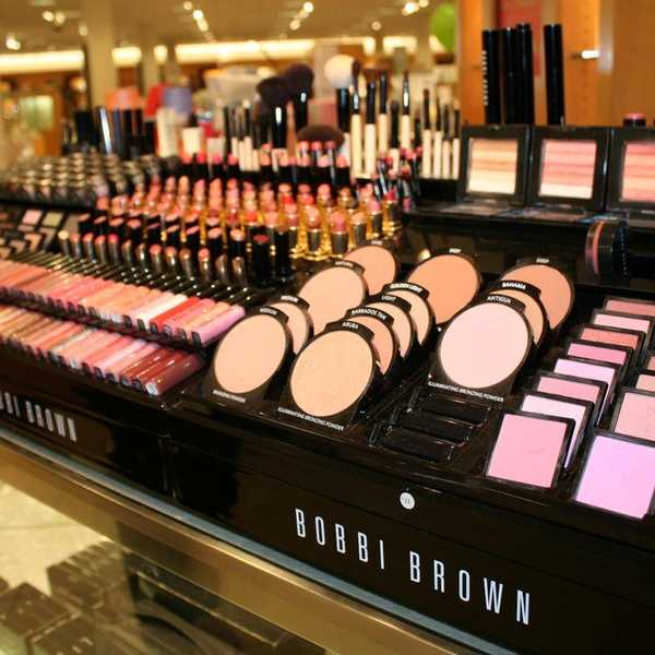 Lost In The World Of Make-Up
