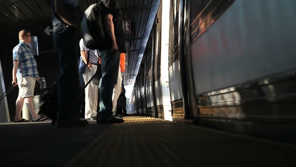 10 Things Every Out-of-State College Student Does When Home On Break