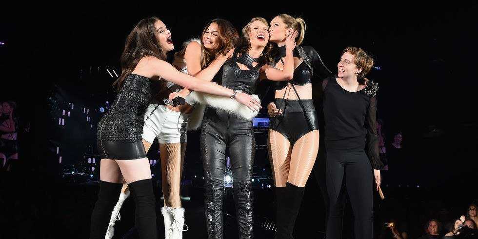 10 Things Only Short Girls Understand