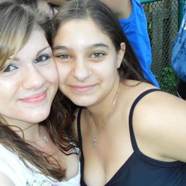 23 Signs Your Best-friend Is A Keeper