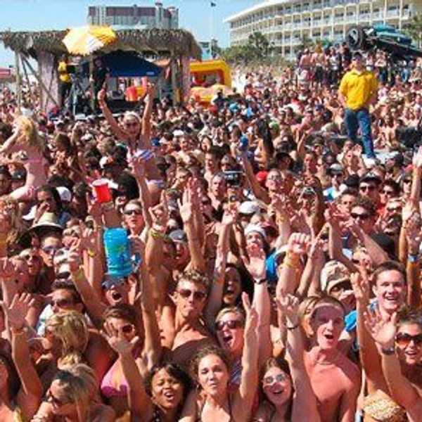 11 Must-Dos To Ensure That You Spring Break Like A Pro