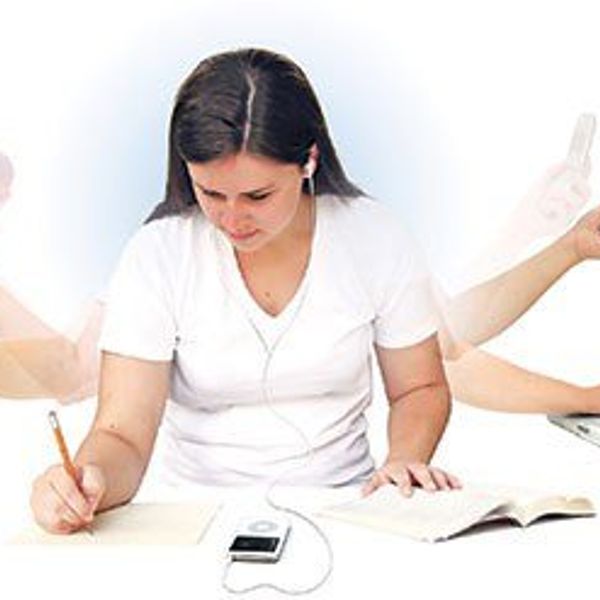 Can Multi-tasking Be Effective While Studying?