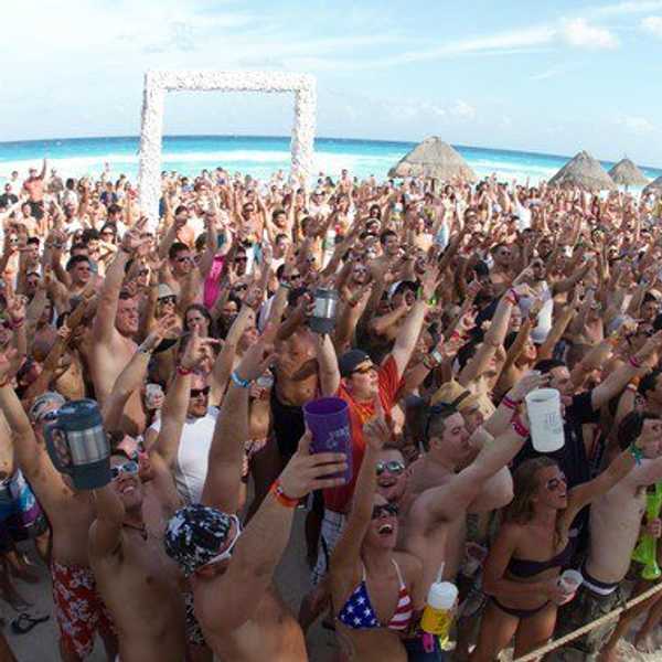 12 Spring Break Goals That Probably Did Not Happen