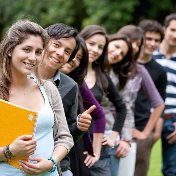 22 Things To Add To Your College Bucket List