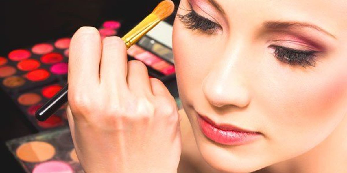 Don't Make Me Feel Bad About Wearing Makeup | The Odyssey Online