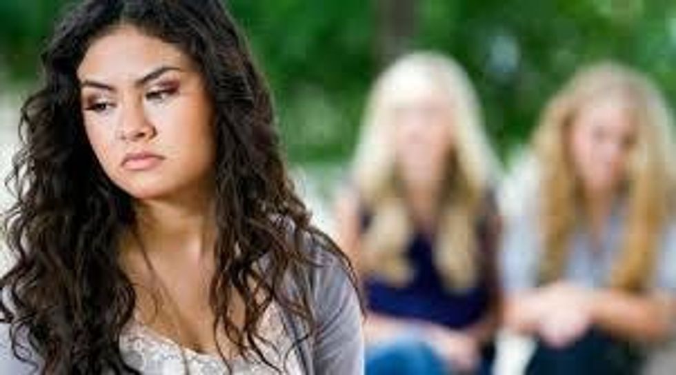 Here's How To Properly Welcome Back Study Abroad Friends