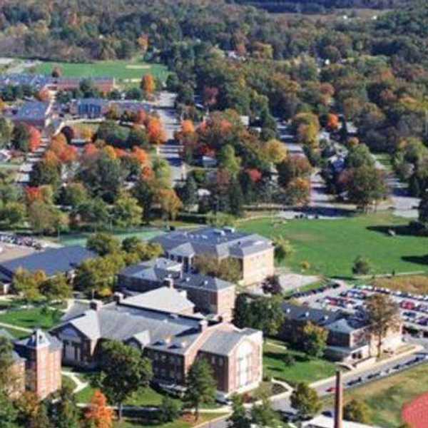 10 Benefits Of Going To College In Your Hometown