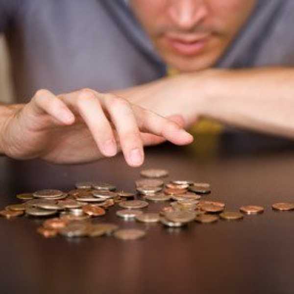 10 Signs You're A Broke College Student