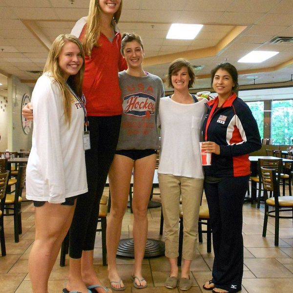 20 Struggles Tall Girls Know To Be True