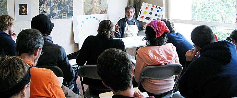 Here's Why Creative Majors Should Pursue Their Passion