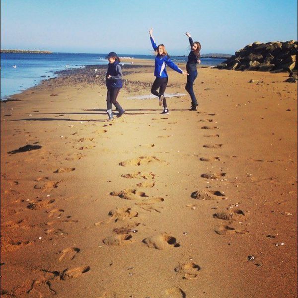 The 5 Stages Of Missing Your Roommates Over Break