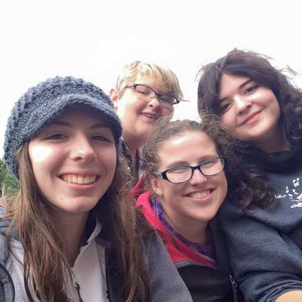 9 Reasons I Love My College Best Friends