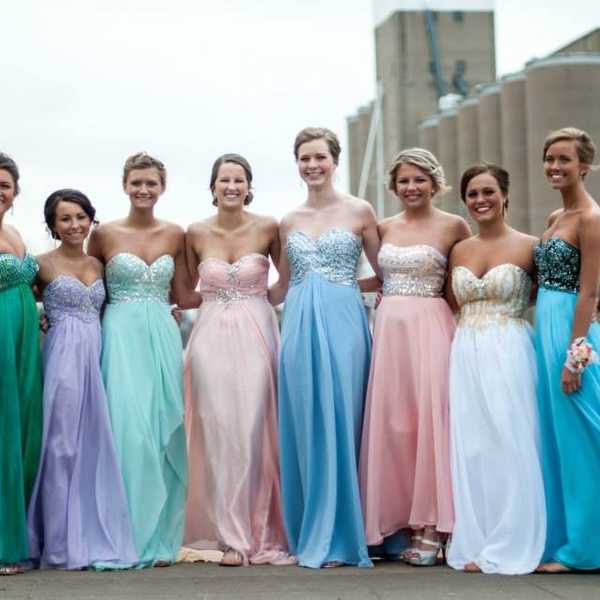 An Open Letter To The In-Between Girl