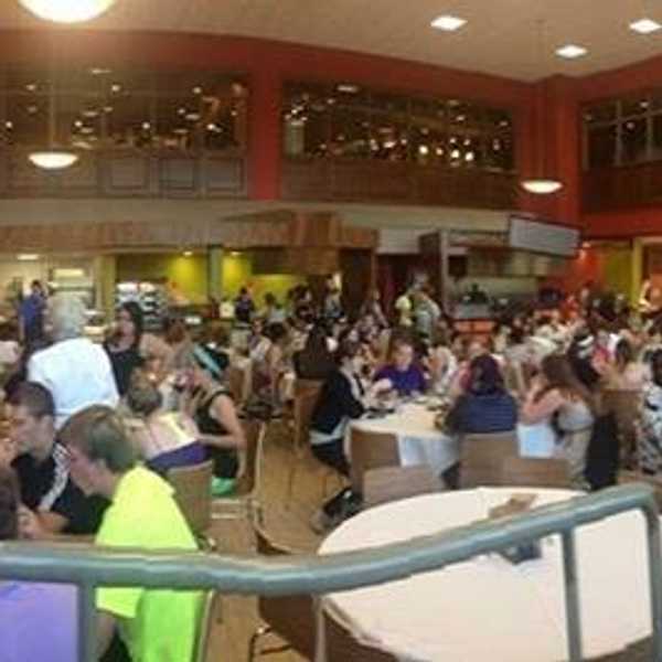7 Stages Of Eating At The Student Dining Hall